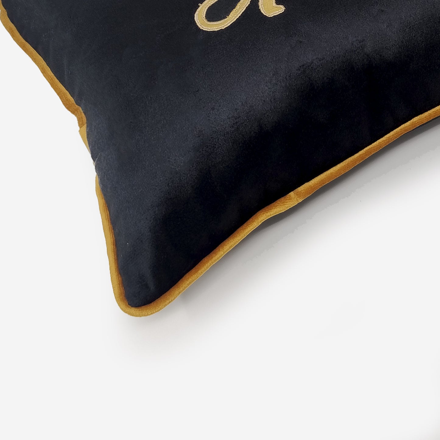 Catamount Luxury Decorative Animal Cushion Cover