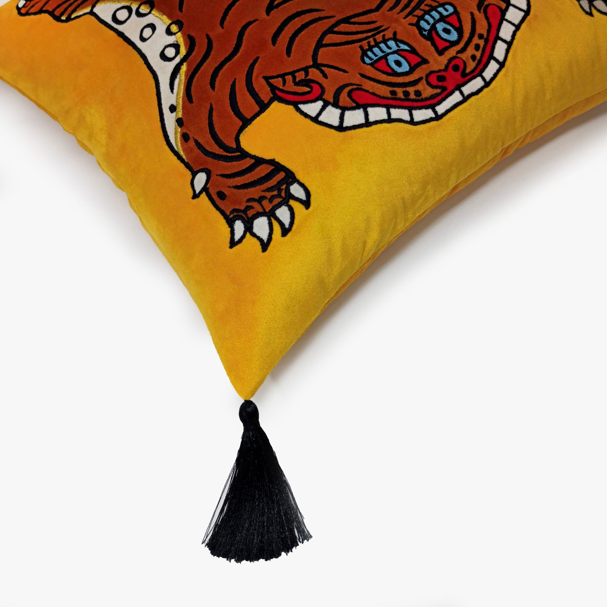 Saber Embroidered Animal Cushion Cover